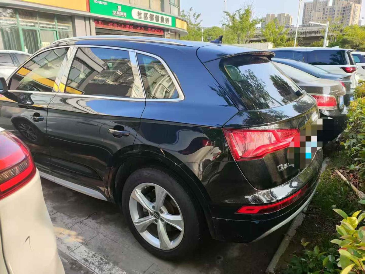 奧迪 奧迪Q3  2019款  35 TFSI 時尚動感型圖片