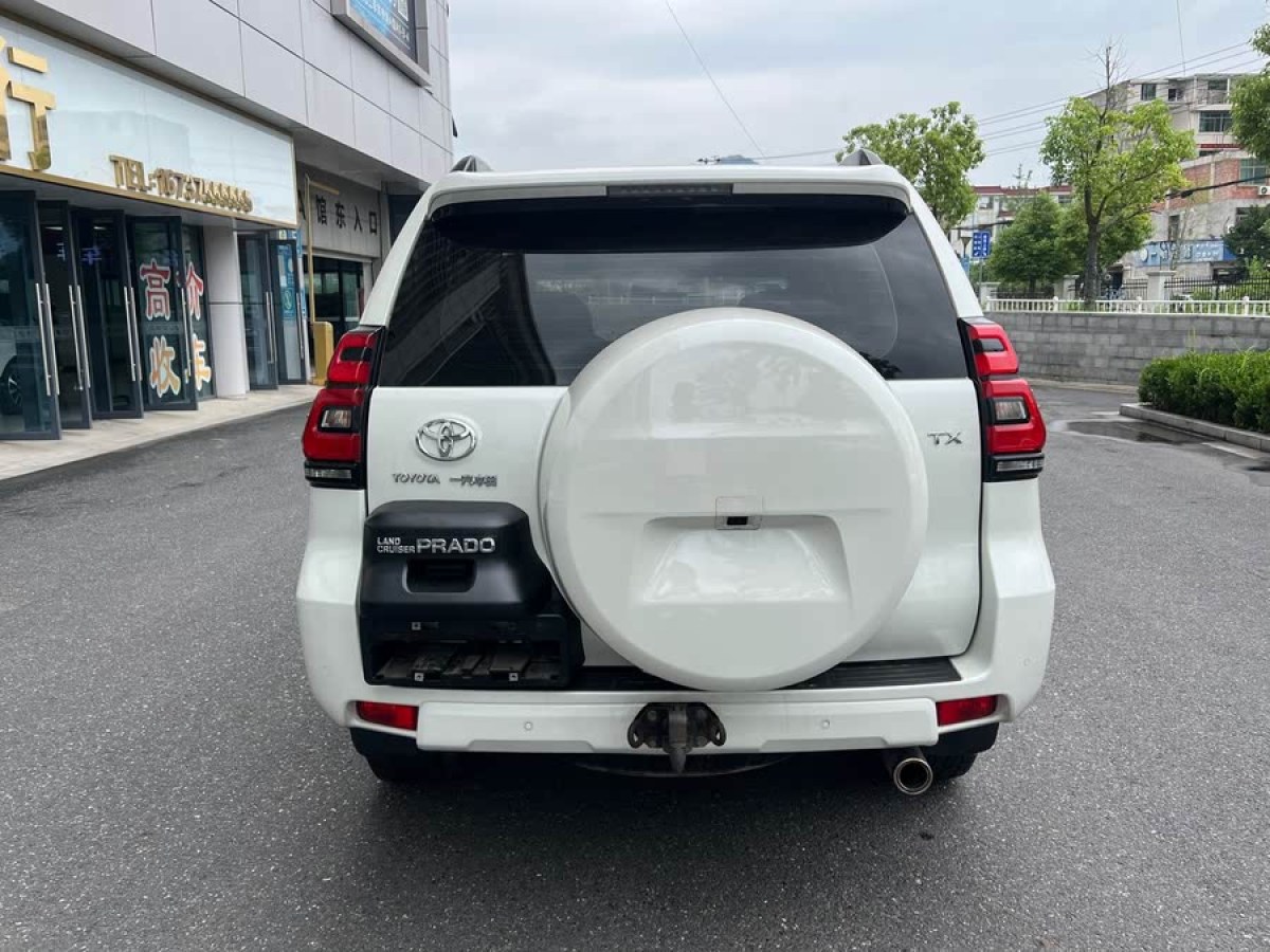 豐田 普拉多  2018款 3.5L 自動TX-L后掛備胎圖片