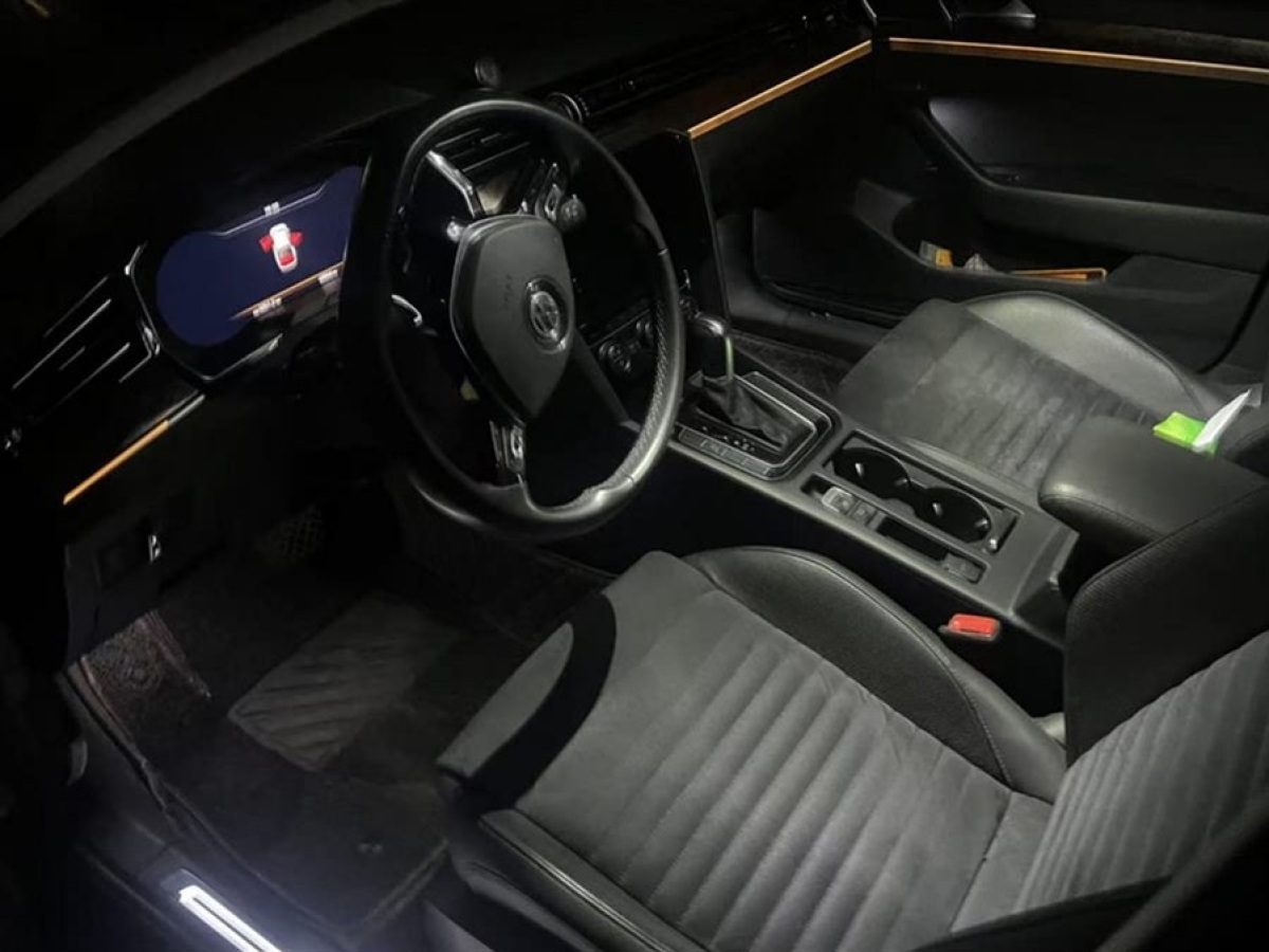 大眾 邁騰  2018款 330TSI DSG 尊貴型圖片