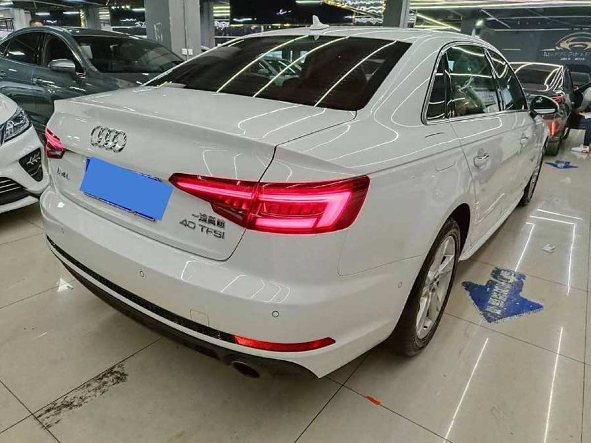 奧迪 奧迪A4L  2018款 30周年年型 40 TFSI 運動型圖片