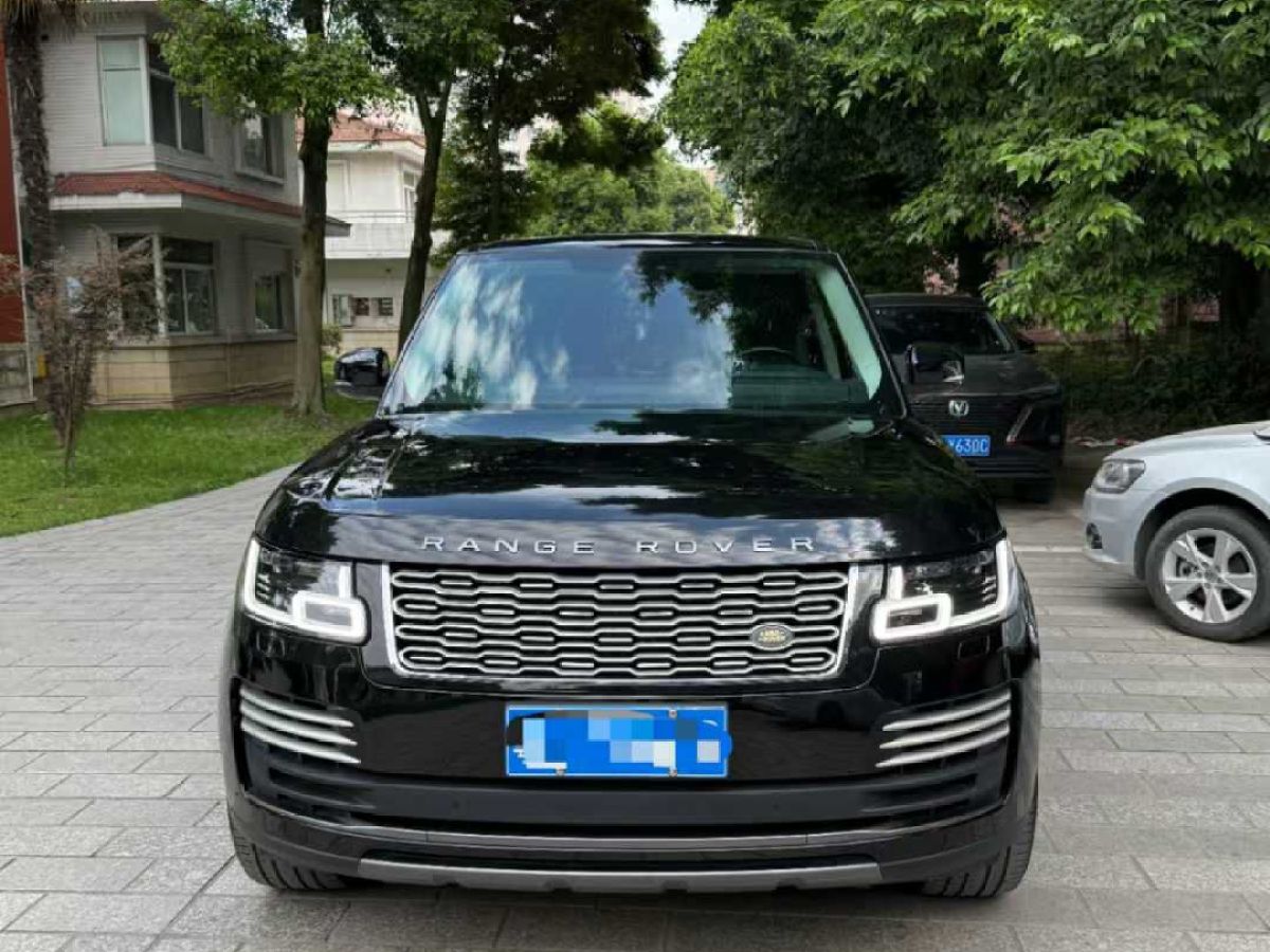 路虎 攬勝  2020款 3.0 L6 盛世版圖片