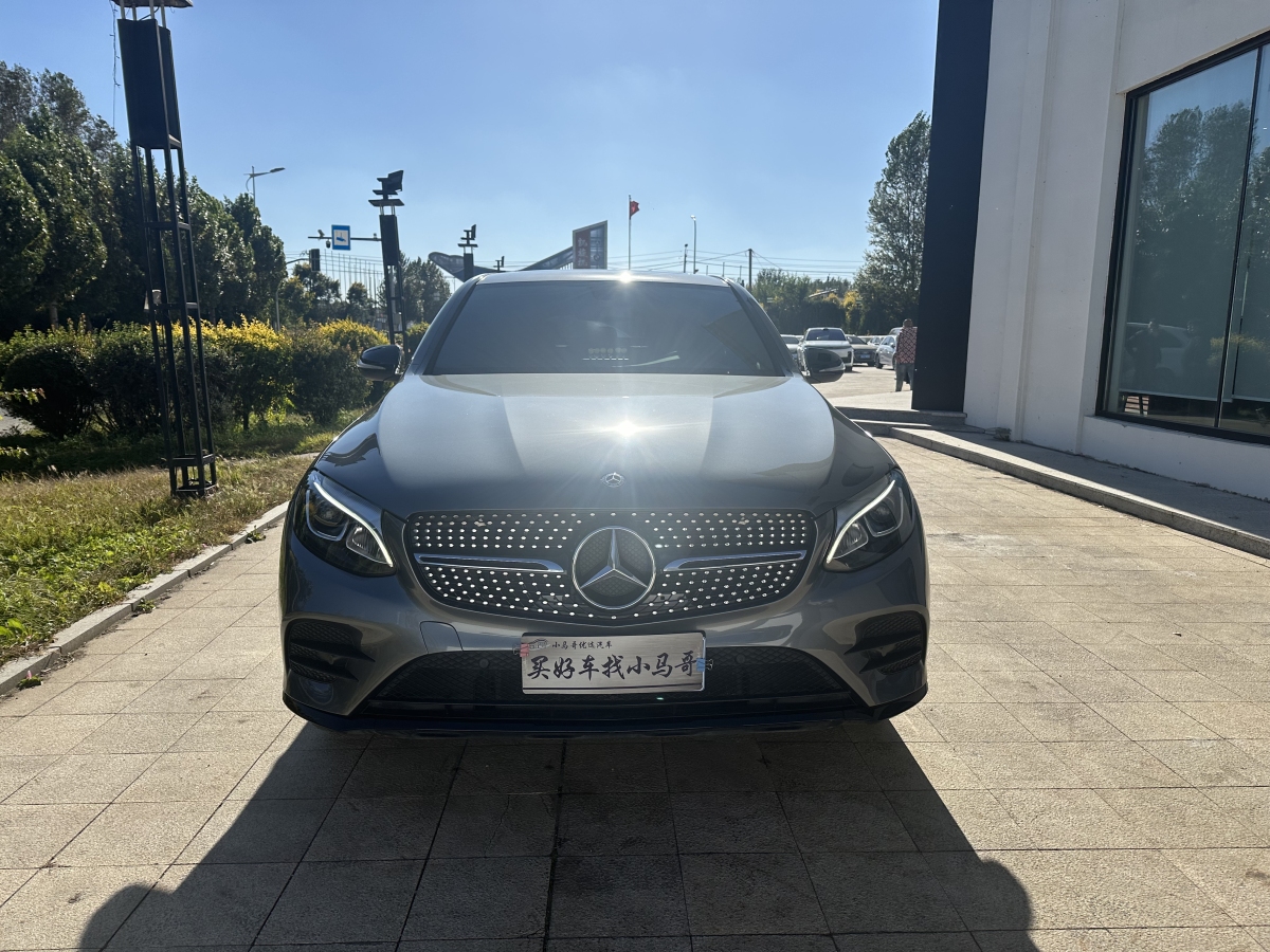 奔馳 奔馳GLC  2022款 改款 GLC 300 4MATIC 轎跑SUV圖片