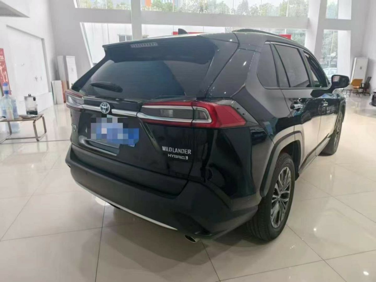 豐田 威蘭達  2023款 2.0L CVT兩驅(qū)尊貴版圖片