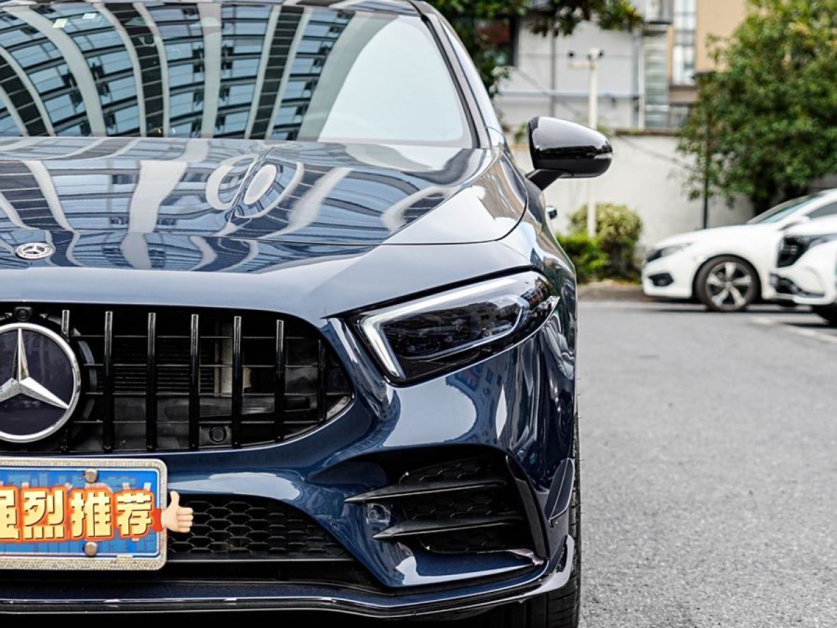 2020年7月奔馳 奔馳A級(jí)AMG  2020款 改款 AMG A 35 4MATIC 先型特別版