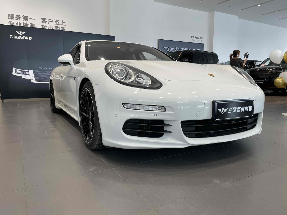 保時(shí)捷 Panamera  2014款 Panamera 3.0T圖片