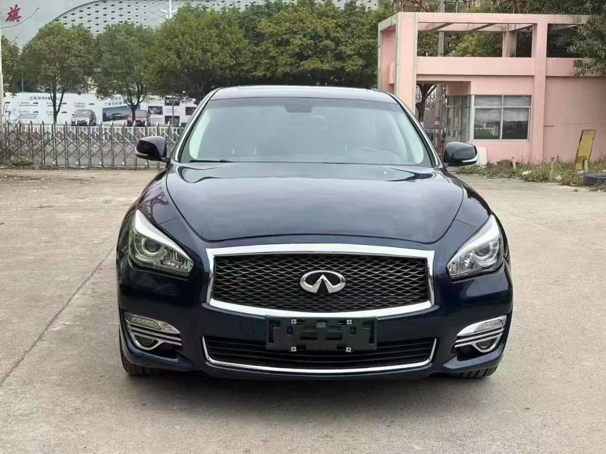 英菲尼迪 Q50L  2016款 2.0T 悅享版圖片