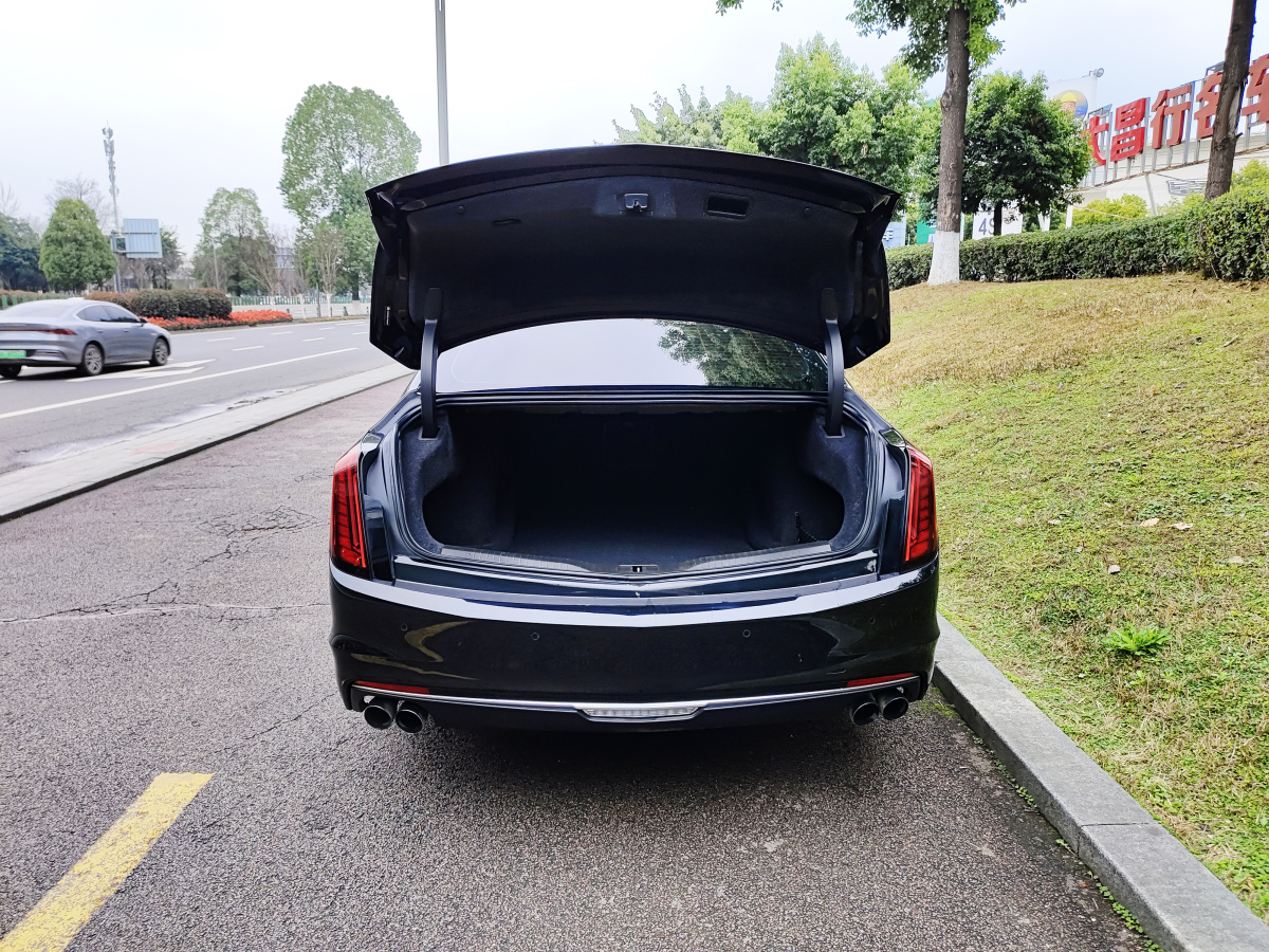 凱迪拉克 CT6  2019款 28T 豪華型圖片