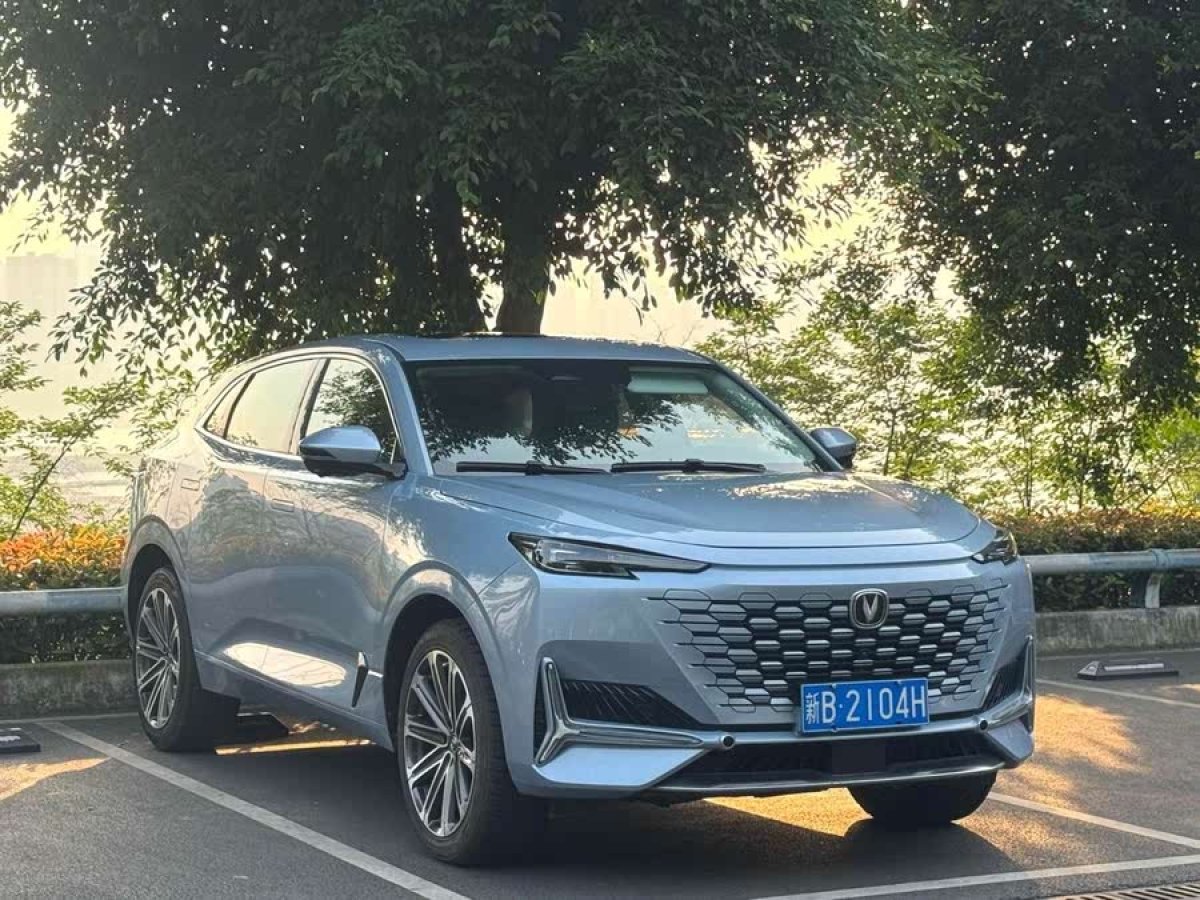 長(zhǎng)安 長(zhǎng)安UNI-K  2021款 2.0T 尊貴型圖片