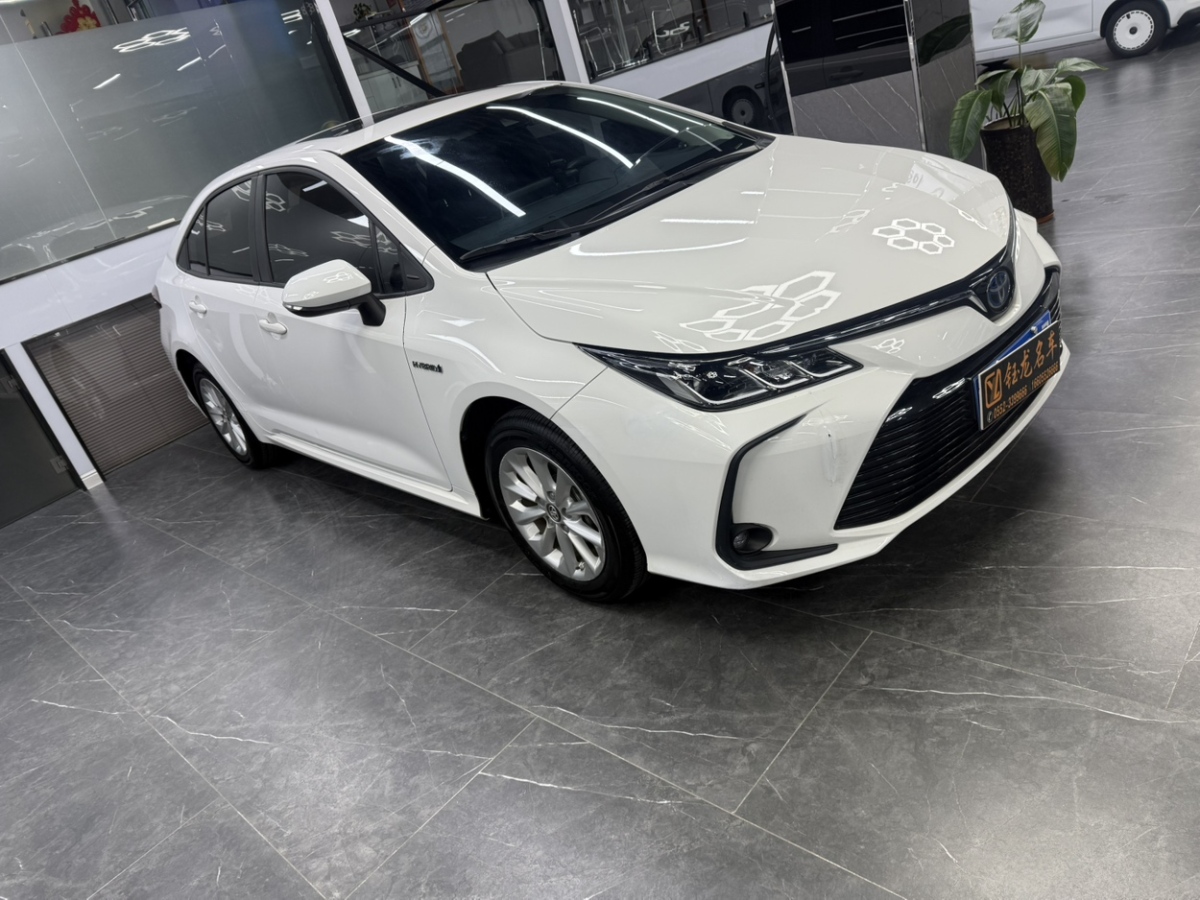 豐田 卡羅拉  2021款 雙擎 1.8L E-CVT精英版圖片