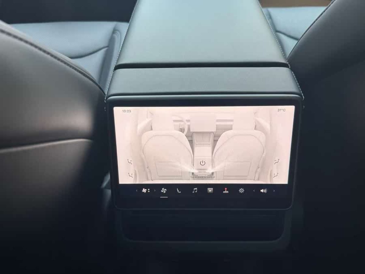 特斯拉 Model 3  2023款 煥新版 后輪驅動圖片