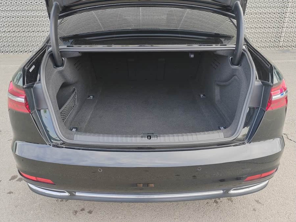 奧迪 奧迪A6L  2021款 45 TFSI 臻選致雅型圖片