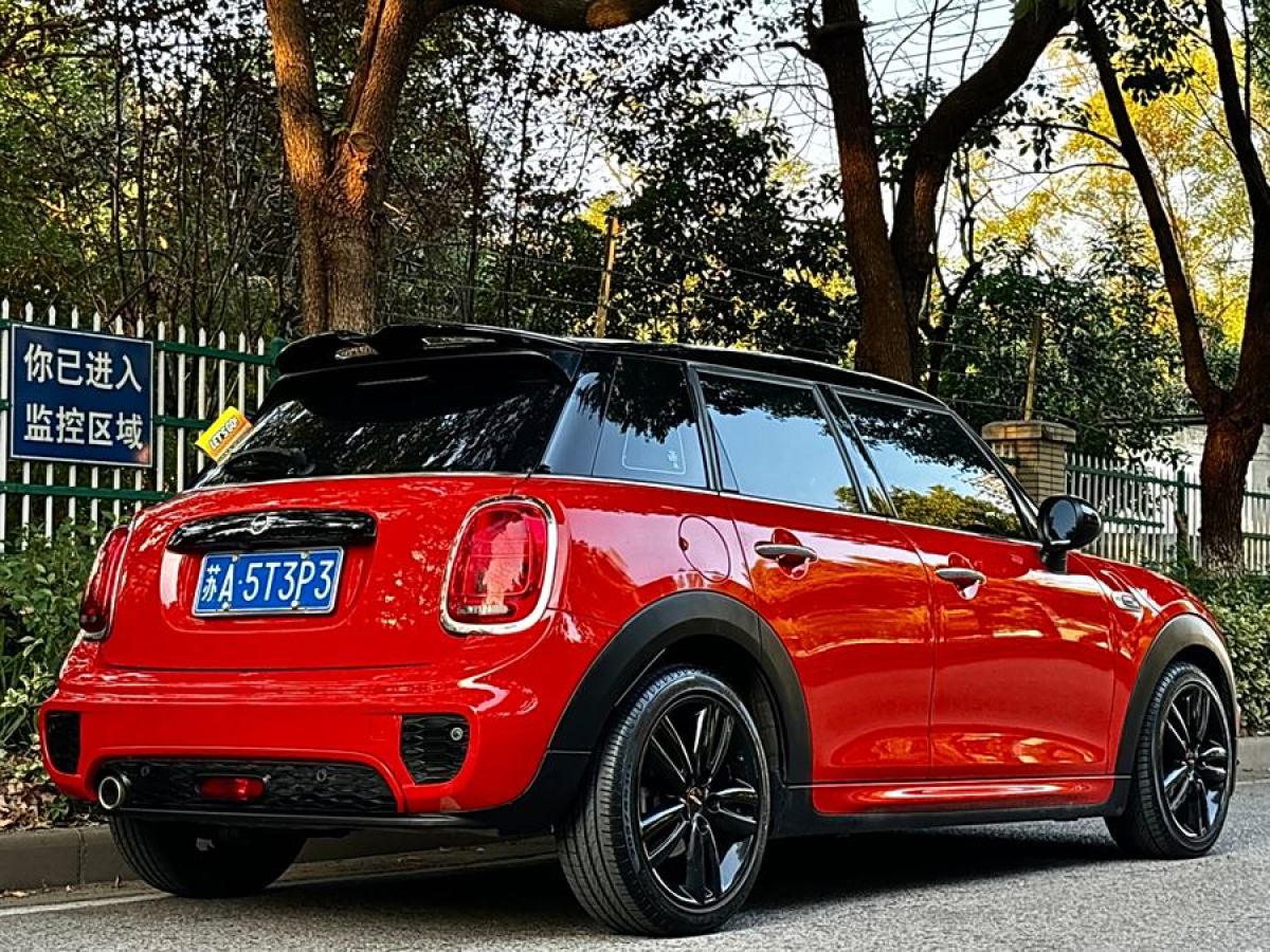 MINI MINI  2019款 1.5T COOPER 賽車手 五門版圖片