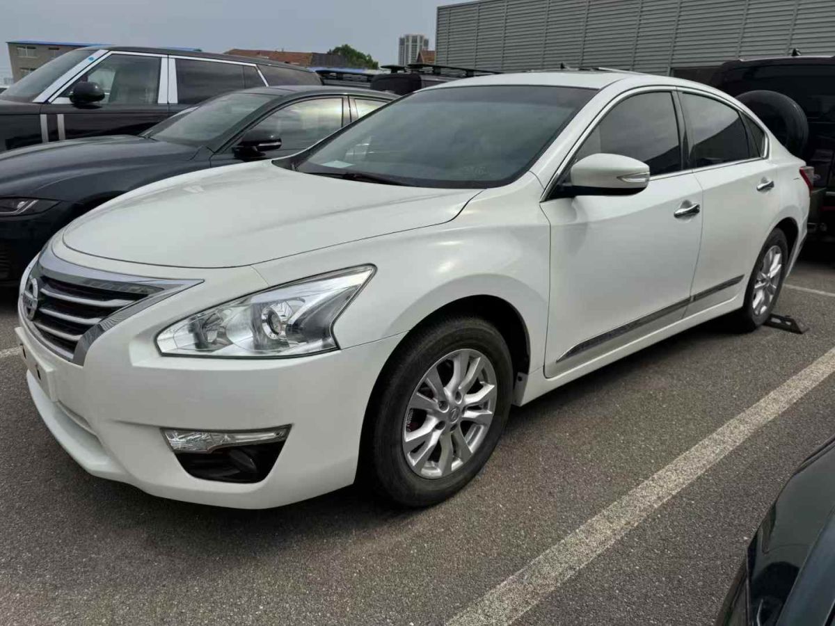 日產(chǎn) 天籟  2016款 2.0L XE 時尚版圖片