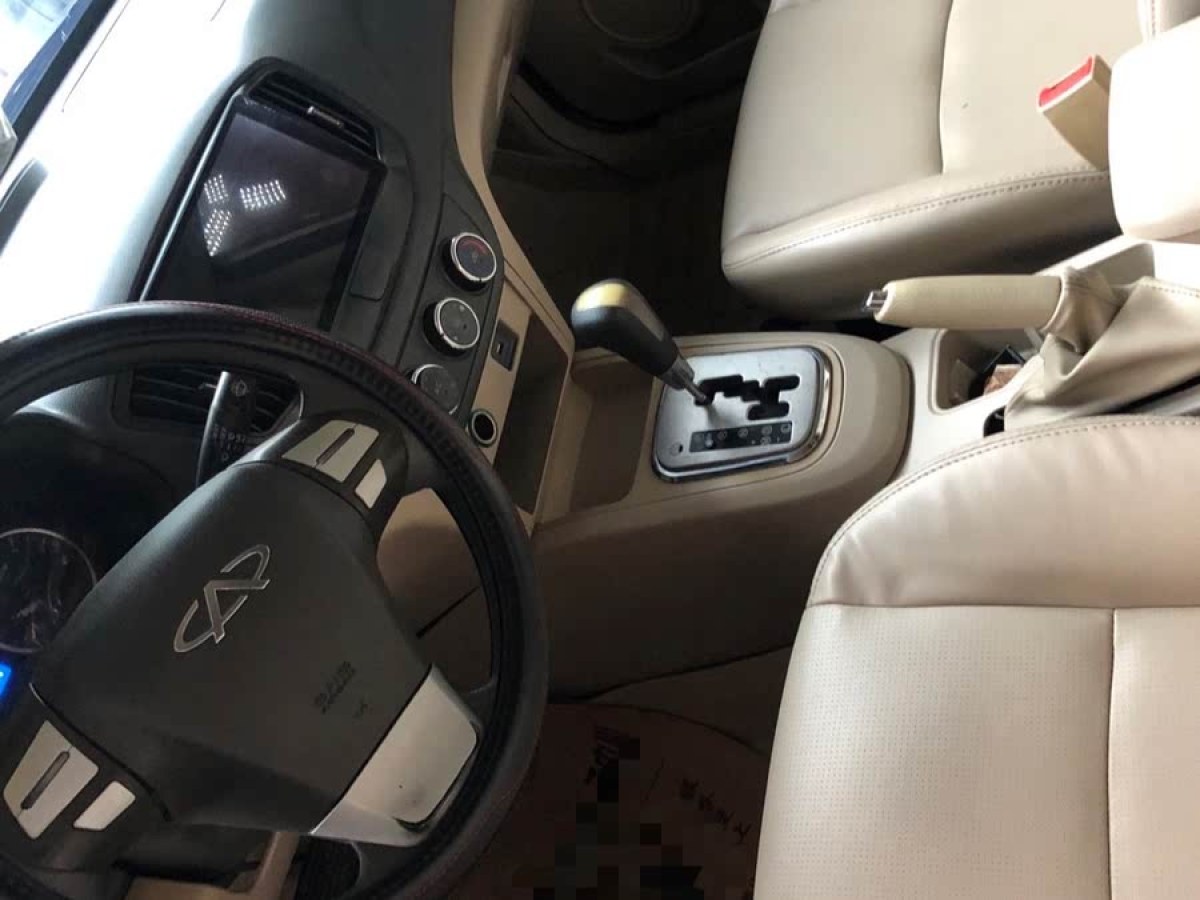 奇瑞 E5  2011款 1.8L CVT優(yōu)悅型圖片