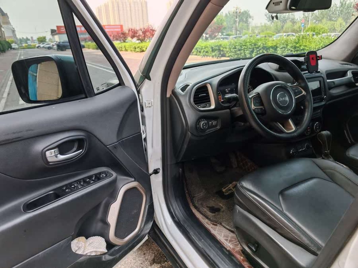 Jeep 自由俠  2017款 180TS 自動四驅(qū)全能版圖片