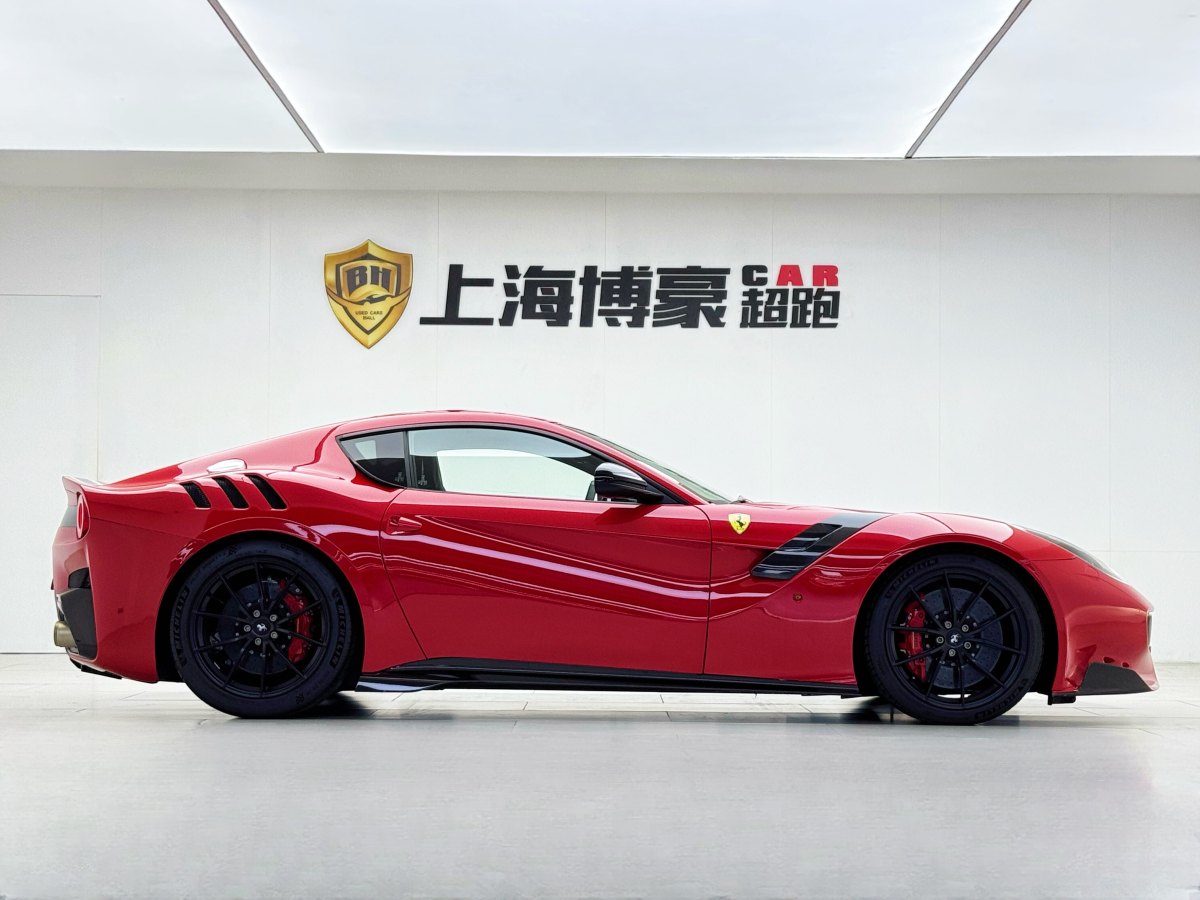 法拉利 F12berlinetta  2013款 6.3L 標準型圖片