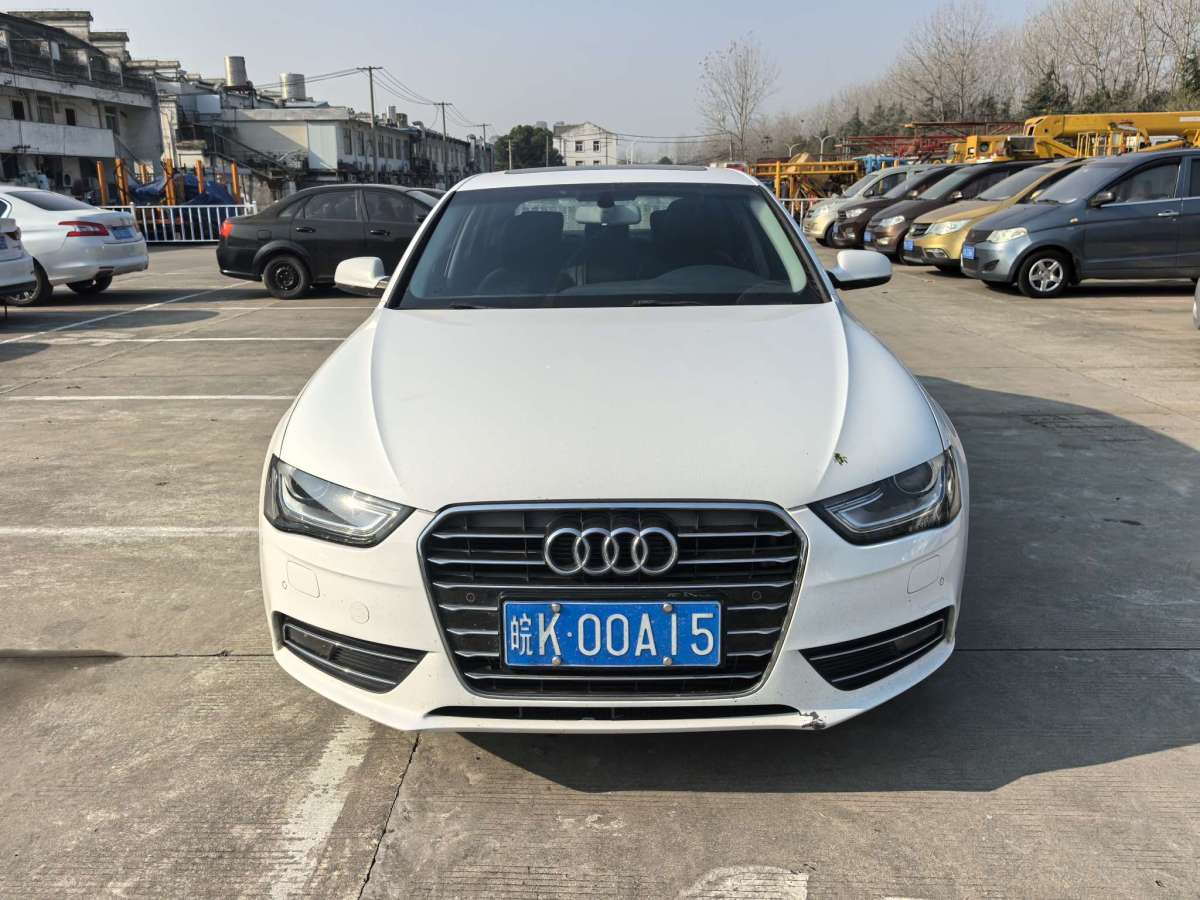 奧迪 奧迪A4L  2015款 35 TFSI 百萬(wàn)紀(jì)念智領(lǐng)型圖片