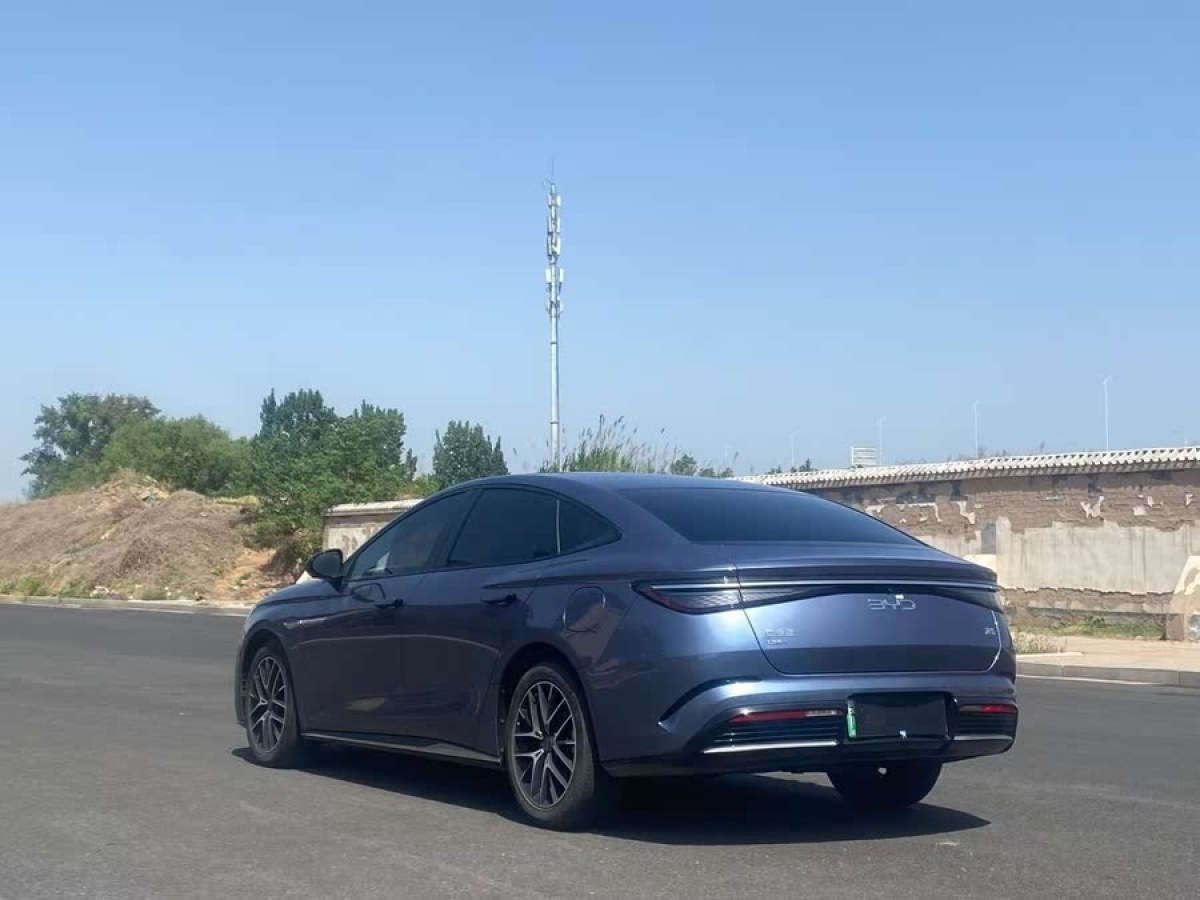 比亞迪 海豹  2023款 DM-i 1.5T 121km 旗艦型圖片