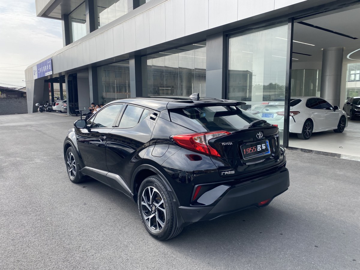 2021年1月豐田 C-HR  2020款 2.0L 領(lǐng)先版