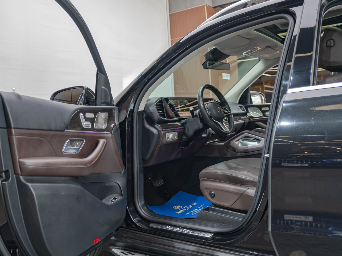 奔馳 奔馳GLE  2020款 改款 GLE 350 4MATIC 時尚型特別版圖片