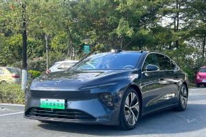 蔚来ET7 蔚来 75kWh 行政版