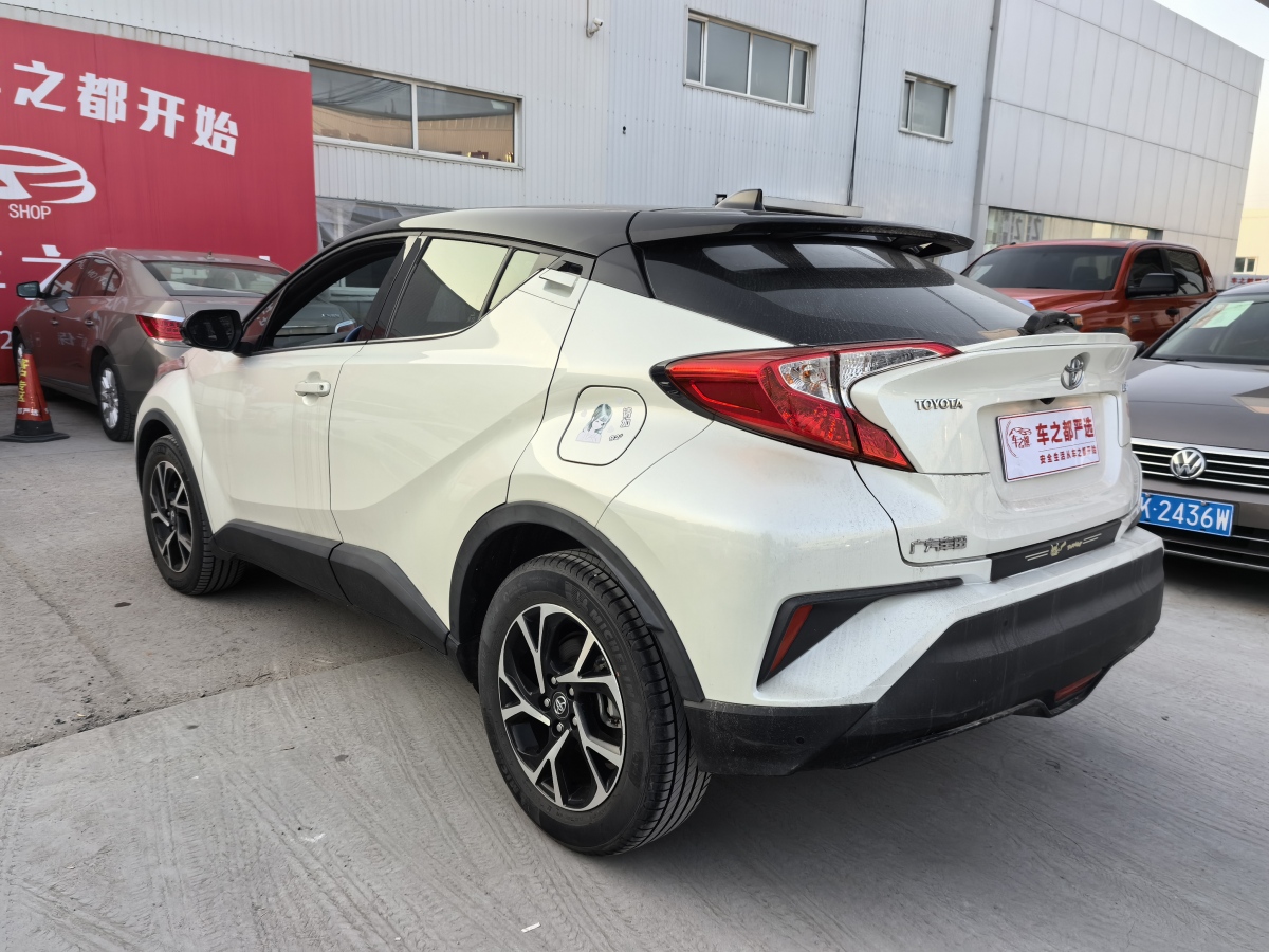 豐田 C-HR  2020款 2.0L 旗艦版圖片