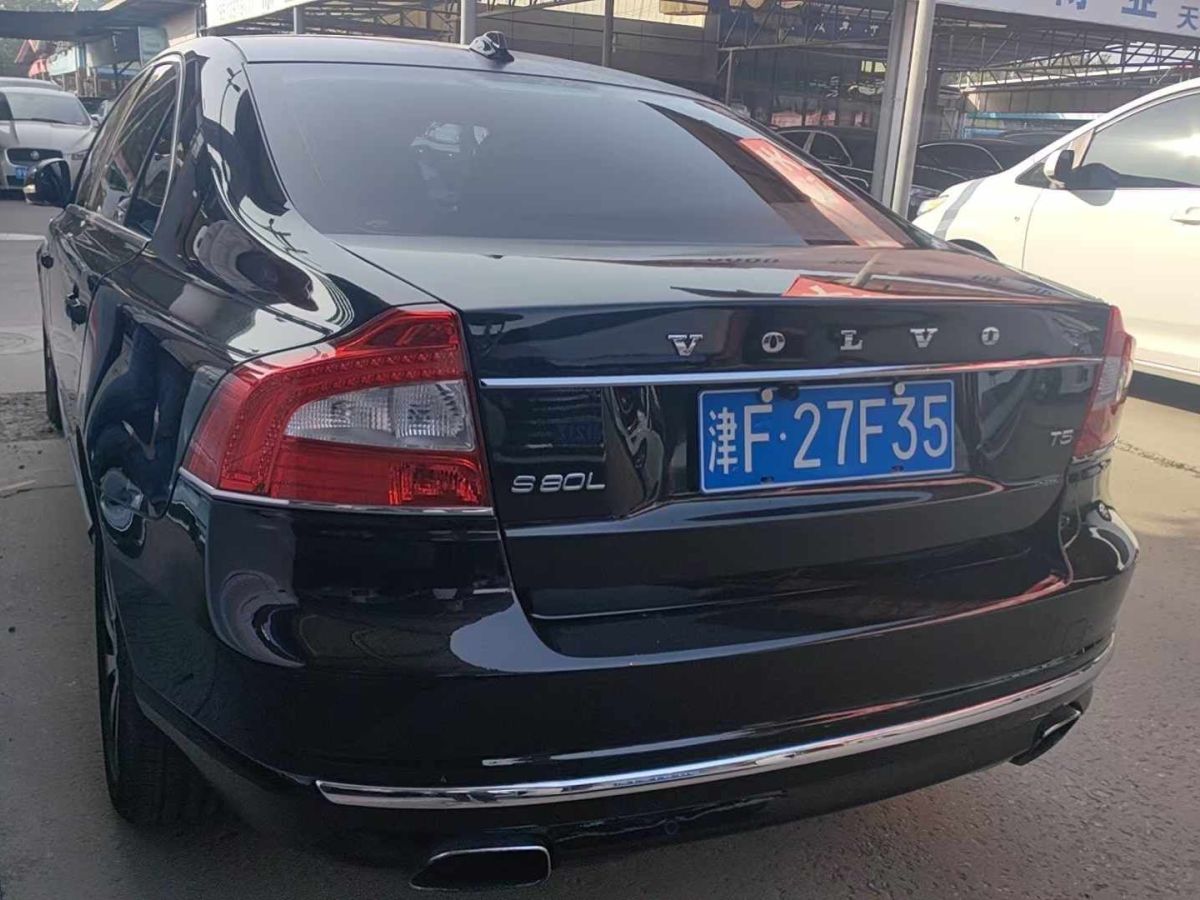 2014年1月沃爾沃 S80L  2014款 2.0T T5 智尊行政版