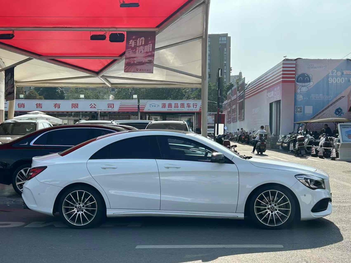 2018年8月奔馳 奔馳CLA級(jí)  2018款 CLA 220 4MATIC