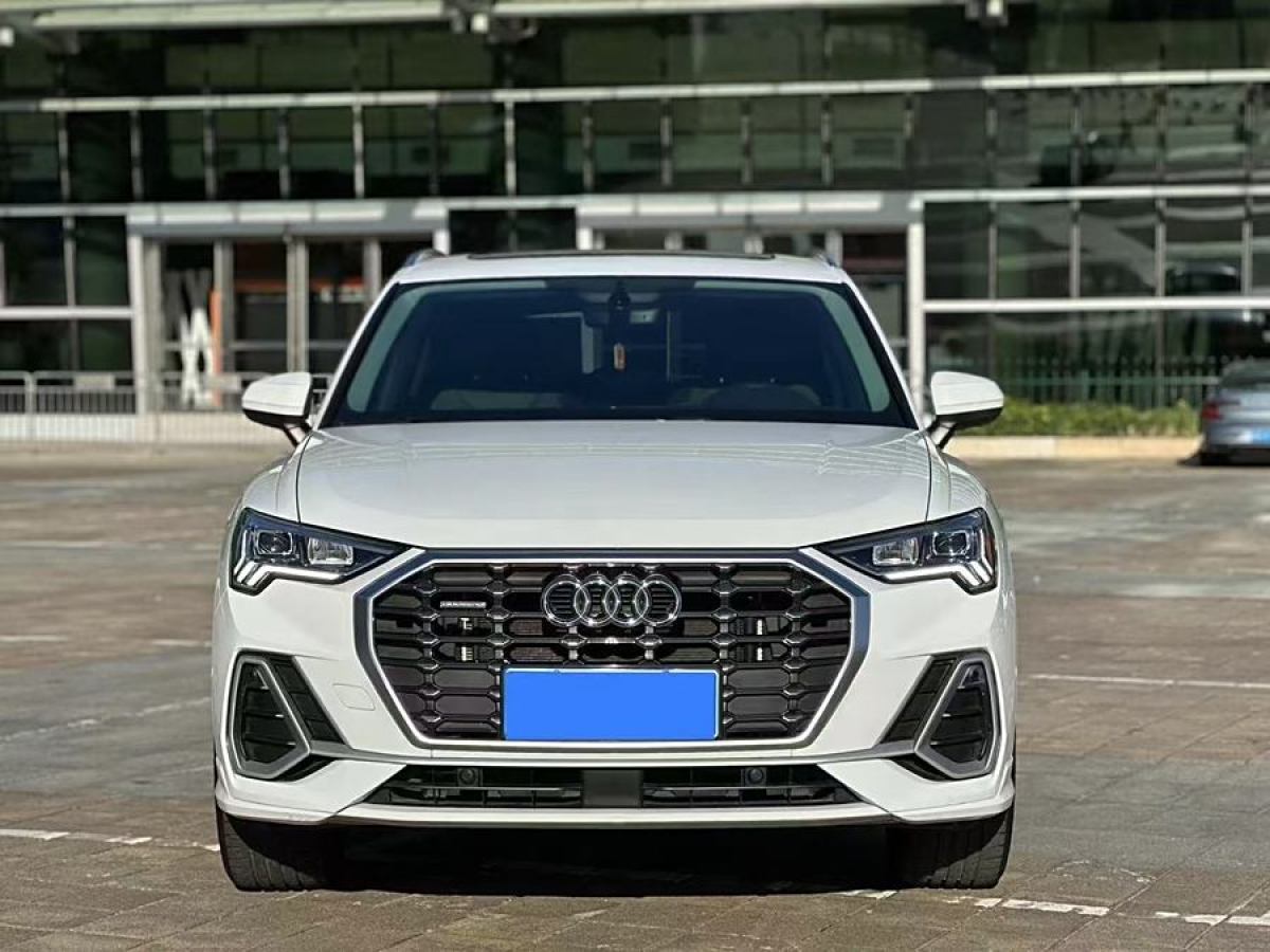 奧迪 奧迪Q3  2019款  35 TFSI 時尚動感型圖片