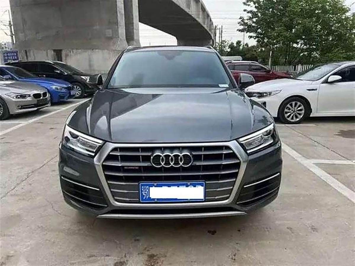 奧迪 奧迪Q5L  2020款 改款 40 TFSI 榮享進(jìn)取型圖片