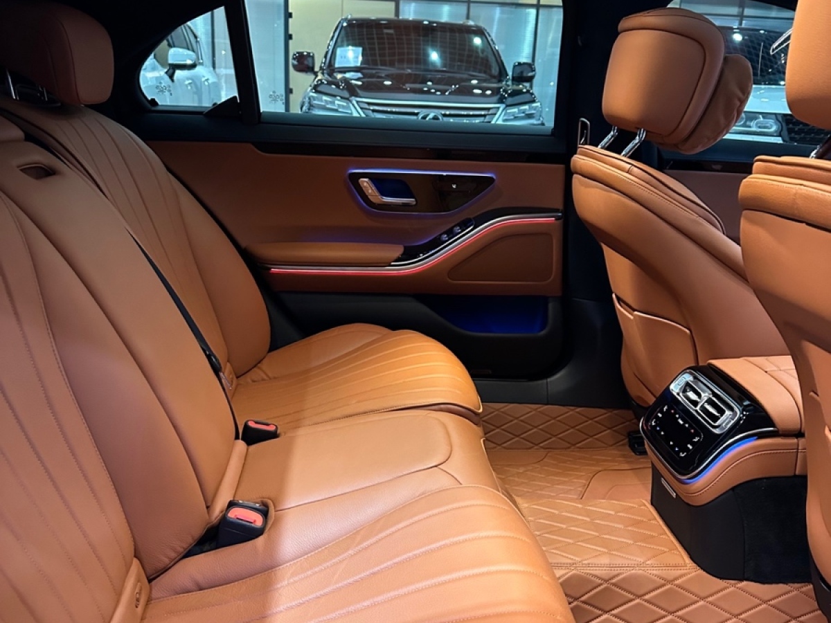 奔馳 奔馳S級(jí)  2023款 S 400 L 商務(wù)型圖片