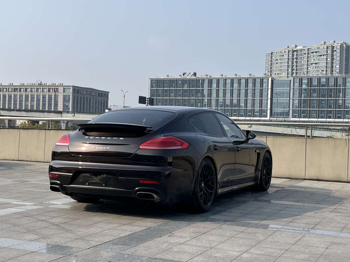 保時(shí)捷 Panamera  2016款 Panamera 4 Edition 3.0T圖片