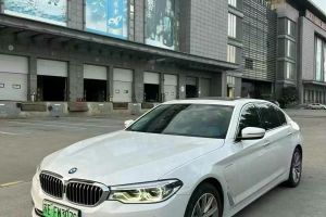 宝马5系 宝马 525Li 2.0T M运动套装