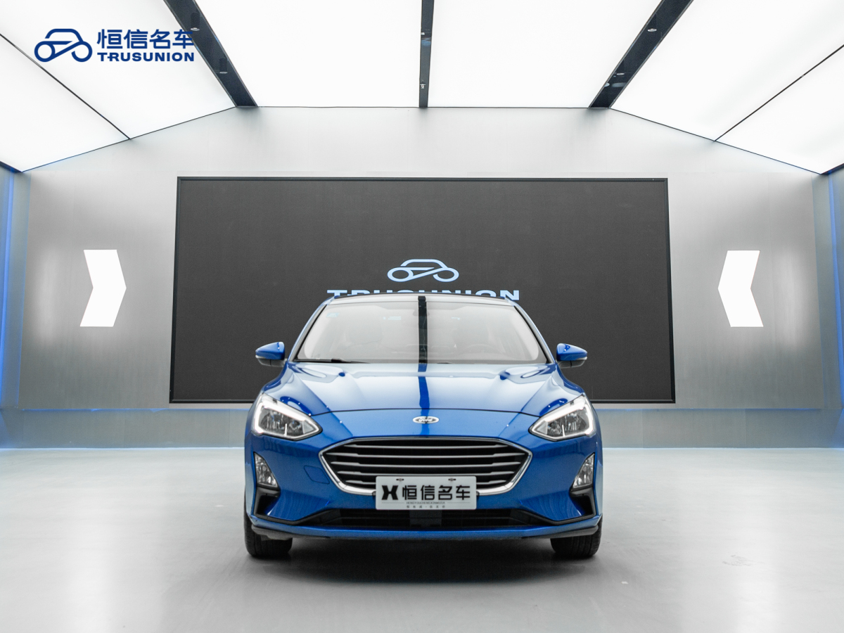 福特 福克斯  2019款 三廂 EcoBoost 180 自動(dòng)鋒潮型圖片