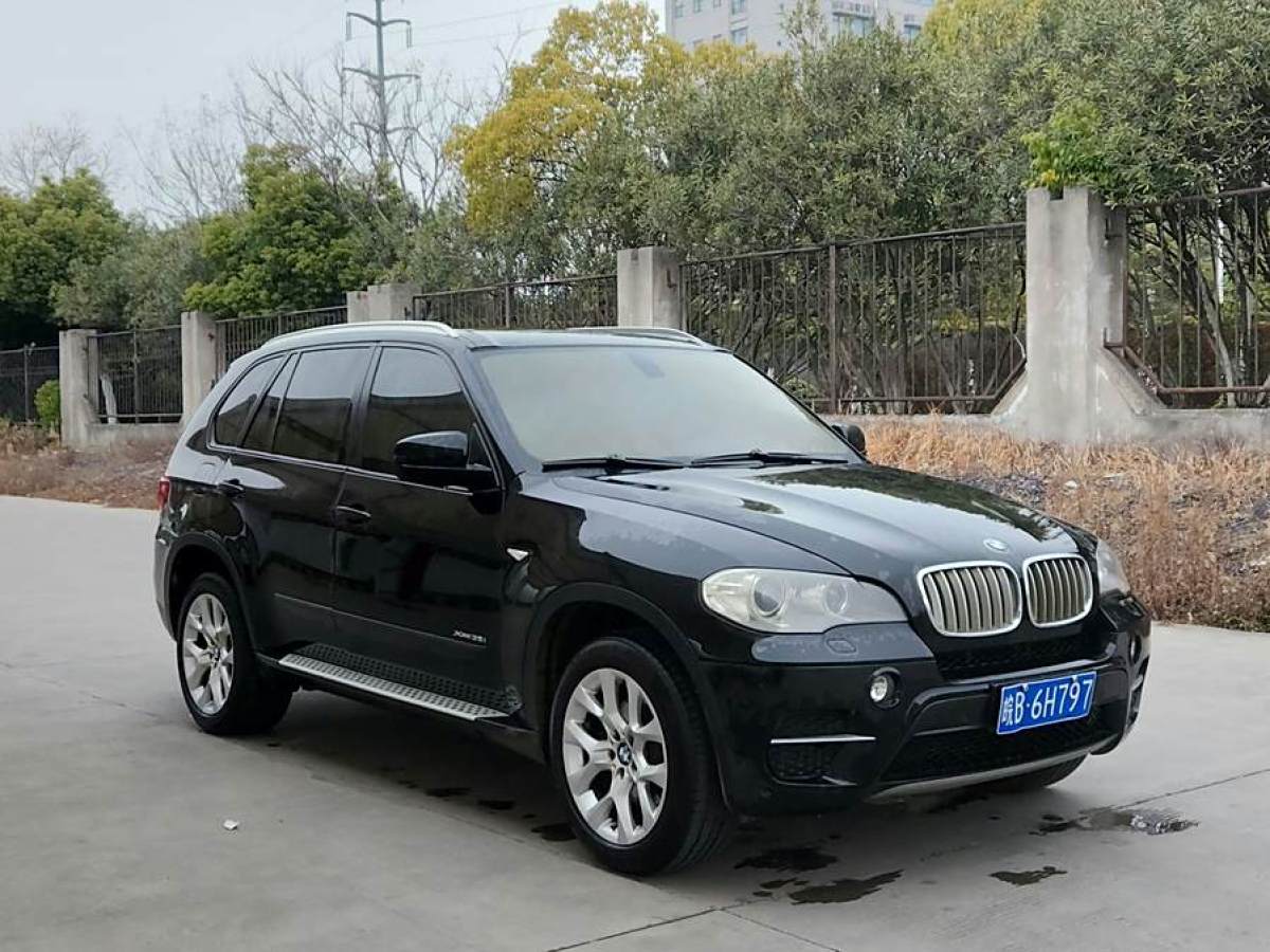 寶馬 寶馬X5  2011款 xDrive35i 領(lǐng)先型圖片