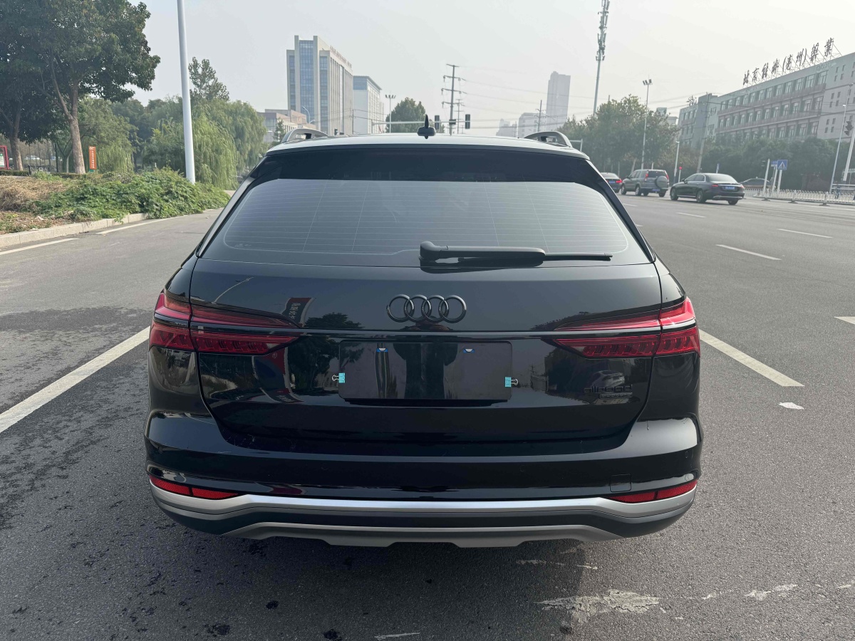 奧迪 奧迪A6  2021款 Allroad 探索家 55 TFSI 尊享越野型圖片