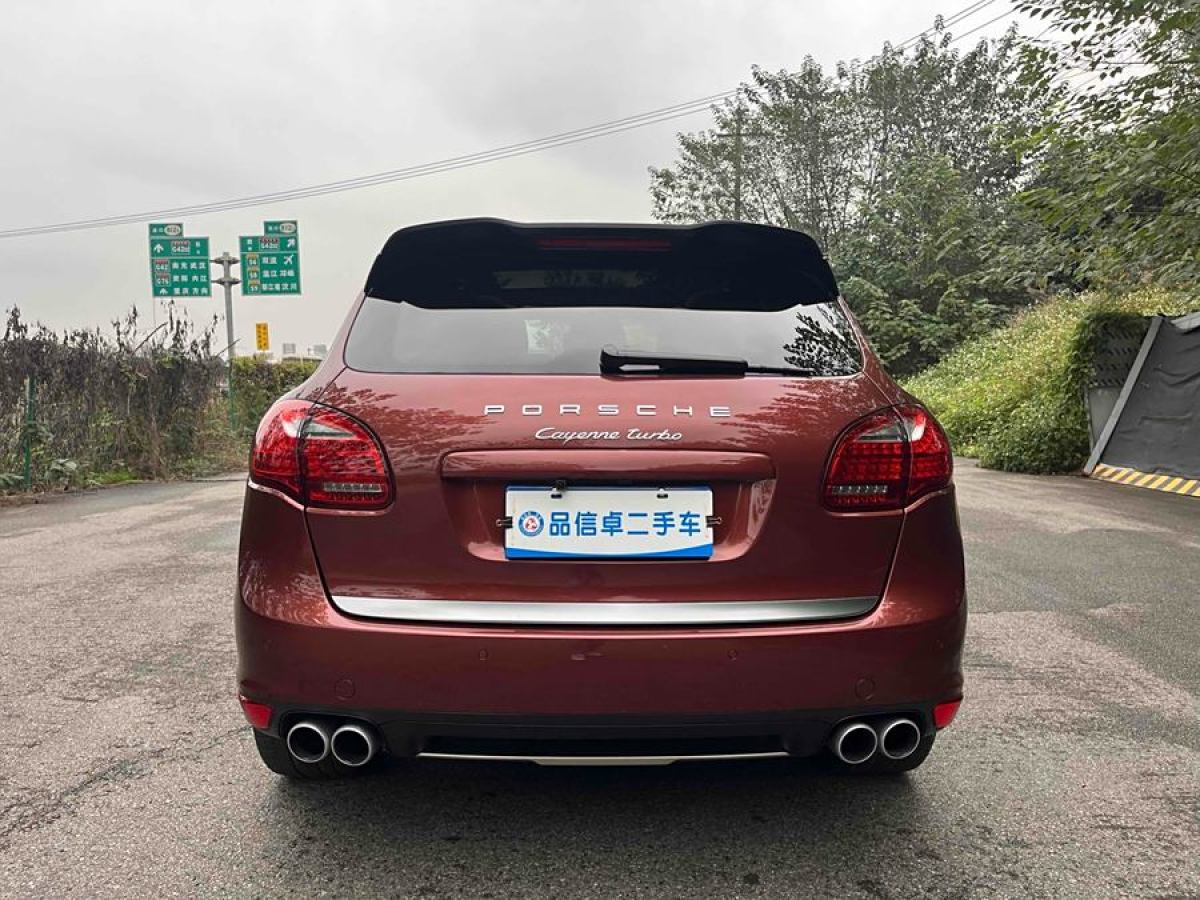 保時(shí)捷 Cayenne  2011款 Cayenne Turbo 4.8T圖片