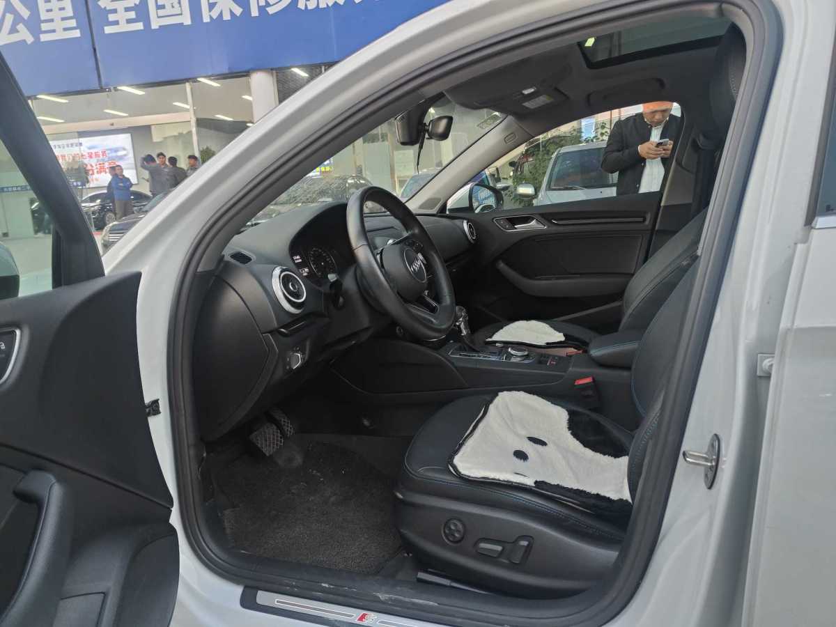 奧迪 奧迪A3  2019款 Sportback 35 TFSI 時(shí)尚型 國(guó)VI圖片