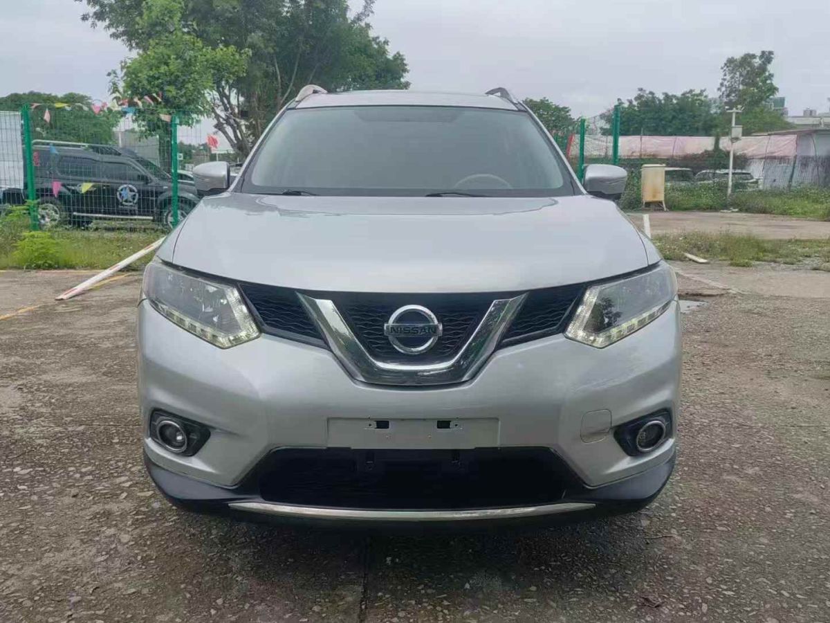 日產(chǎn) 奇駿  2014款 2.5L CVT豪華版 4WD圖片