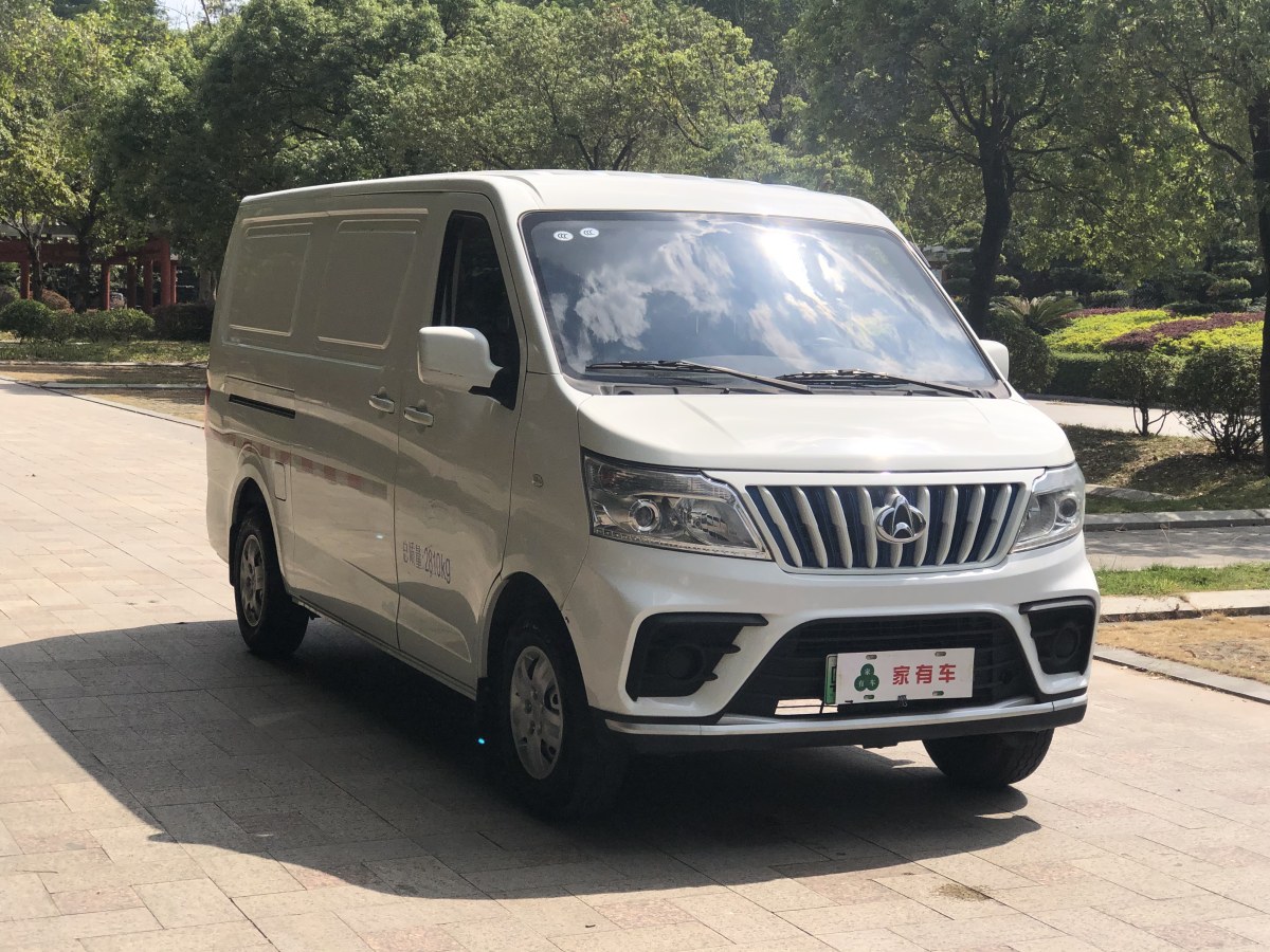 長(zhǎng)安輕型車(chē) 睿行EM80  2022款 平頂背掀門(mén)2座60kW圖片