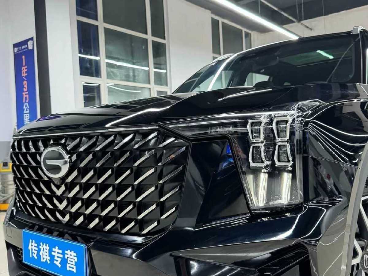 廣汽傳祺 GS8  2022款 領(lǐng)航系列 2.0TGDI 兩驅(qū)豪華智聯(lián)版（七座）圖片