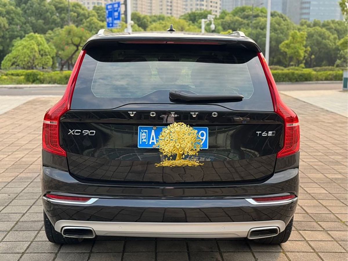 沃爾沃 XC90  2019款  T6 智逸版 7座 國(guó)VI圖片