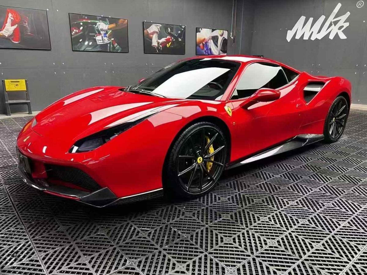 法拉利 GTC4Lusso  2017款 3.9T V8圖片