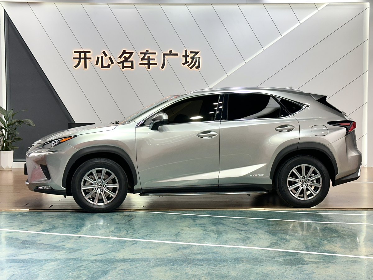 雷克薩斯 NX  2020款 300h 前驅(qū) 鋒尚版 國(guó)VI圖片