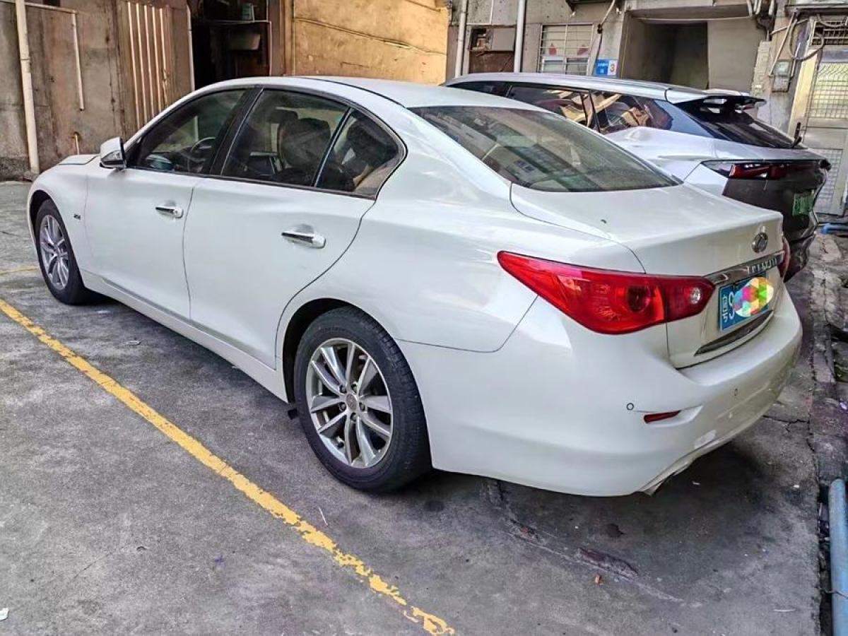 2014年10月英菲尼迪 Q50  2014款 2.0T 豪華版