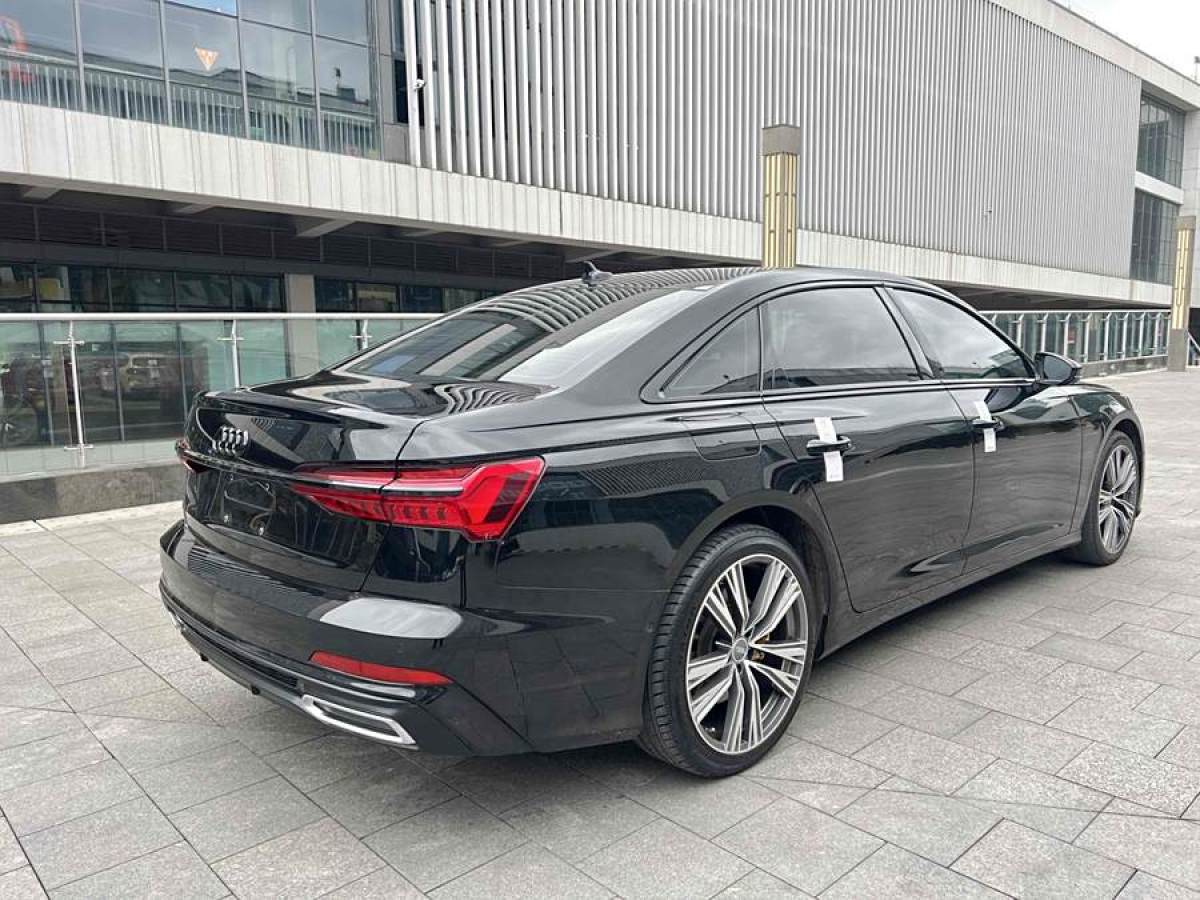 奧迪 奧迪A6L  2021款 45 TFSI quattro 臻選致雅型圖片