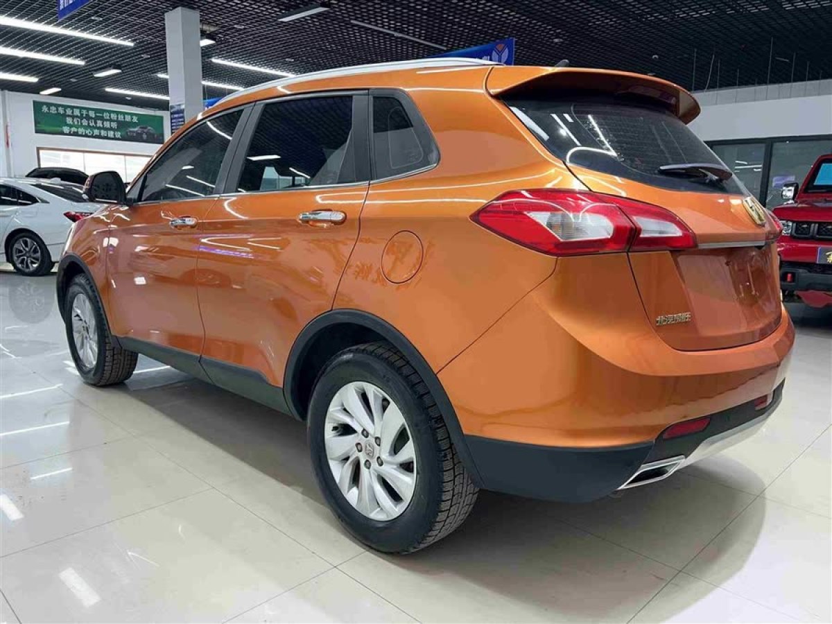 北汽威旺 S50  2016款 1.5T 手動歡動超越版圖片