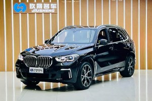 寶馬X5 寶馬 改款 xDrive 40Li 尊享型M運(yùn)動(dòng)套裝