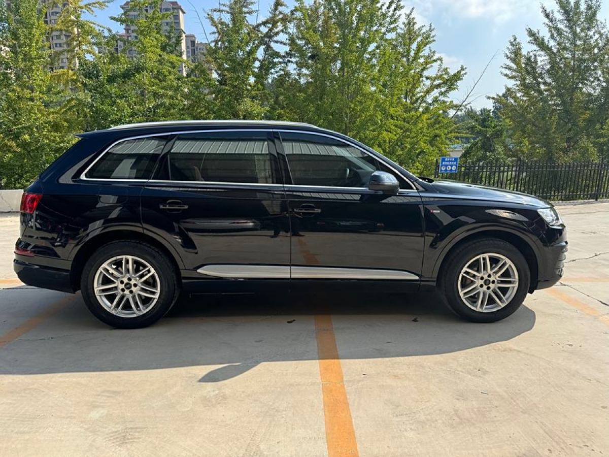 奧迪 奧迪Q7  2019款 45 TFSI S line運(yùn)動(dòng)型圖片