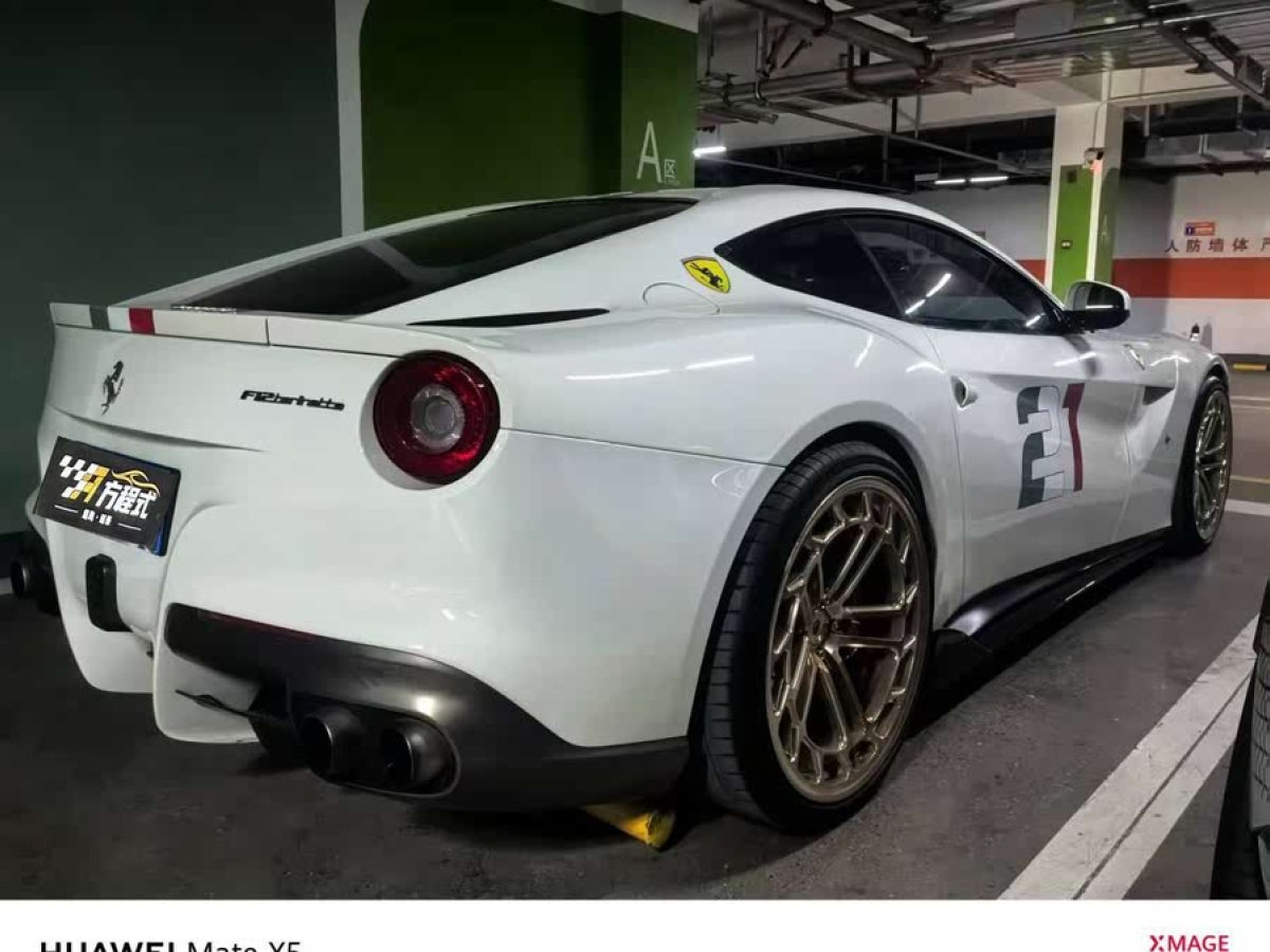 法拉利 F12berlinetta  2013款 6.3L 標準型圖片